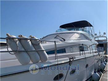 Fairline SQUADRON 62