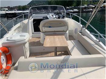 Cranchi Endurance 30