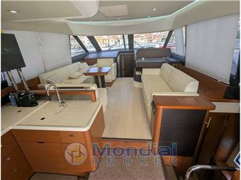 Prestige 550 FLY
