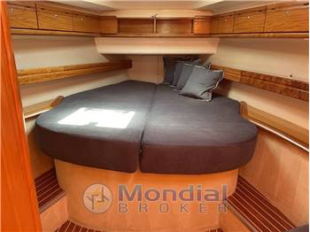 Bavaria Yachtbau CRUISER 46