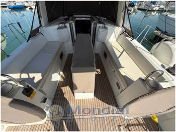 Beneteau Oceanis 38.1