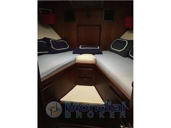 Hatteras Yachts 43 DOUBLE CABIN