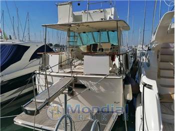 Hatteras Yachts 43 DOUBLE CABIN