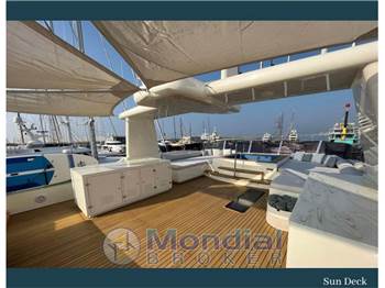 Cantiere Delle Marche Darwin 102