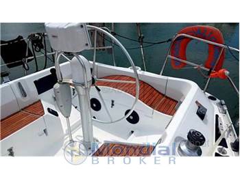 Beneteau First 375