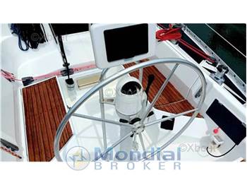 Beneteau First 375