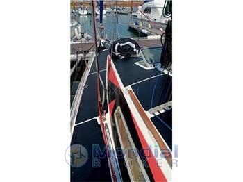 Beneteau First 375