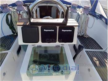 Beneteau Oceanis 351