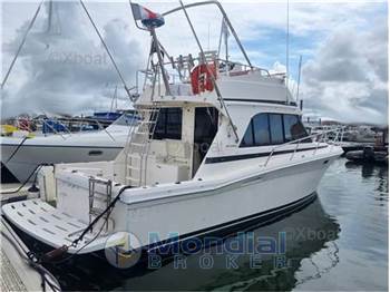 Riviera 33 flybridge