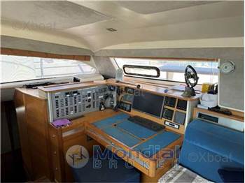 Catana 50