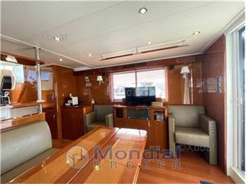 Beneteau Swift trawler 52