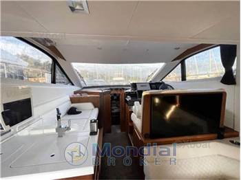 Galeon 420 fly