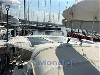 Beneteau Oceanis 55