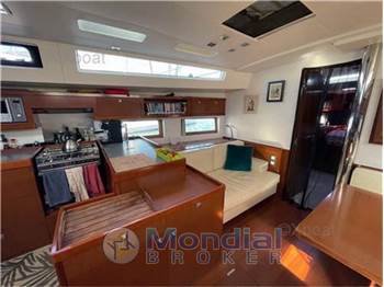 Beneteau Oceanis 55
