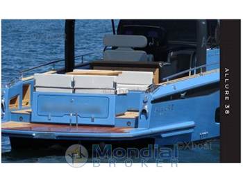 Allure yacht Allure 38