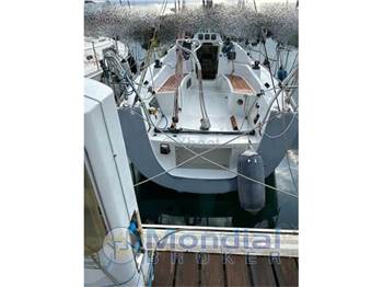 Class yacht Class 33