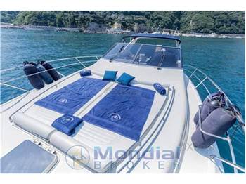Uniesse 48