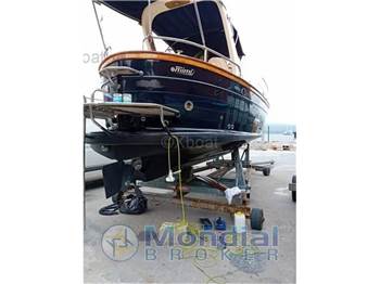 Mimi Libeccio 25 cabin