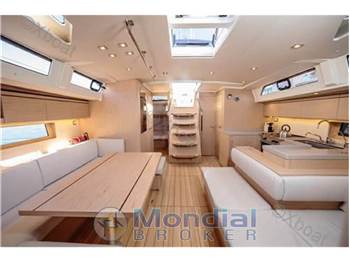 Beneteau Oceanis 51.1