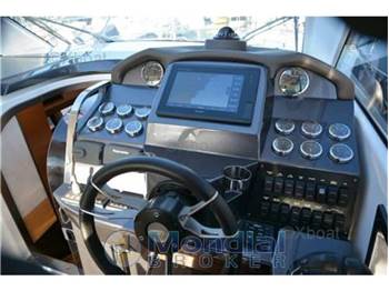 Galeon 325 hts