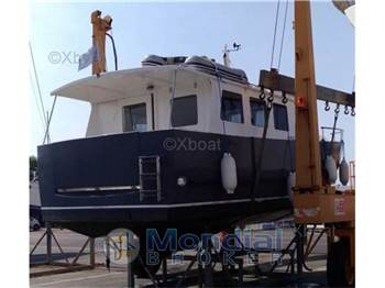 Coaster Trawler 32