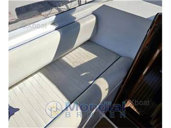 Astillero rico Bayliner ciera costero