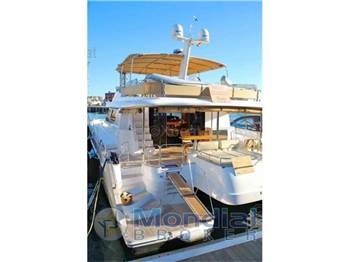 Fountaine pajot Queensland 55