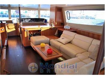 Fountaine pajot Queensland 55