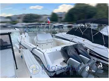 Boston whaler 28 outrage