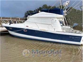 Beneteau Antares 1080 fly