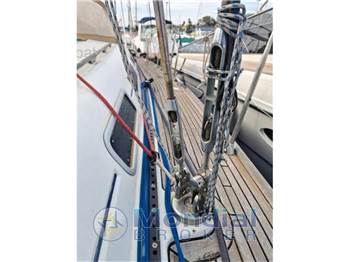 Dufour 40 performance