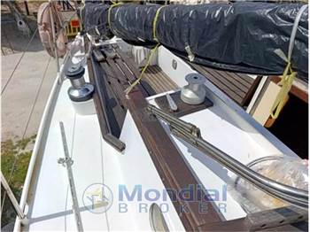 Al custom Steel blue water