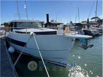 Delphia yachts Delphia 12 sedan