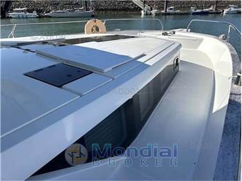 Delphia yachts Delphia 12 sedan