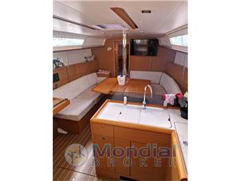Jeanneau Sun odyssey 379 performance
