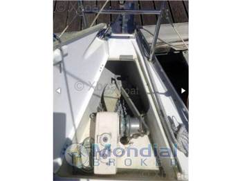 Beneteau Oceanis 323