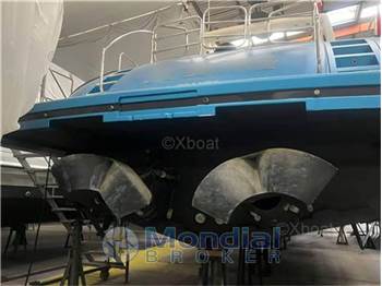 Arno leopard Leopard 24 m