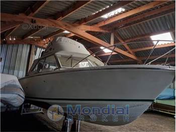 Bertram Riva 25 sport fisherman