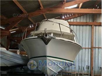 Bertram Riva 25 sport fisherman