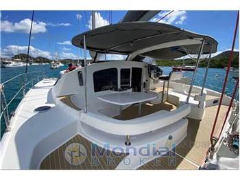 Fountaine pajot Lavezzi 40