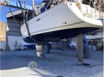 Beneteau Oceanis 43