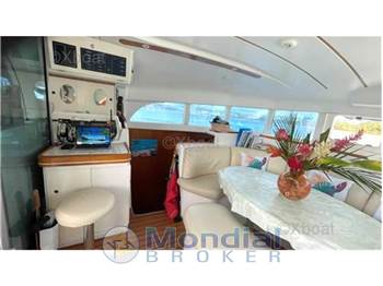 Lagoon 380