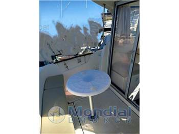 Beneteau Antares 560