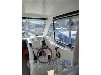 Beneteau Antares 560
