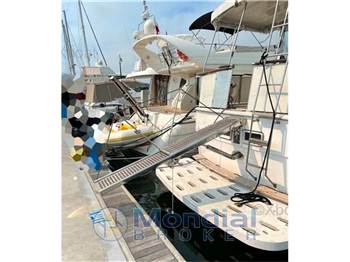 Hatteras 43 dc