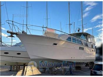 Hatteras 43 dc