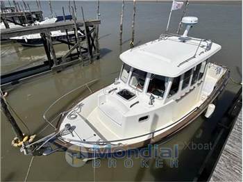Rhea 28 timonier