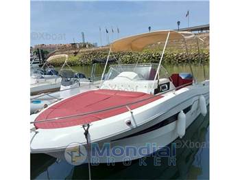Pacific craft 700 sun cruiser