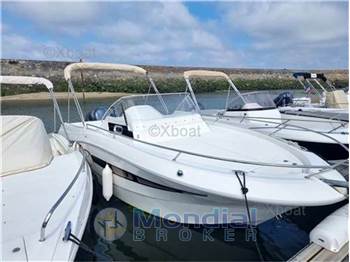 Pacific craft 700 sun cruiser