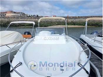 Pacific craft 700 sun cruiser
